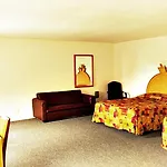 Parkway Inn