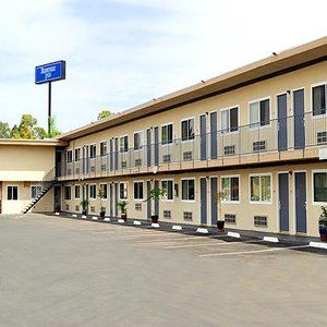 Hotel Parkway