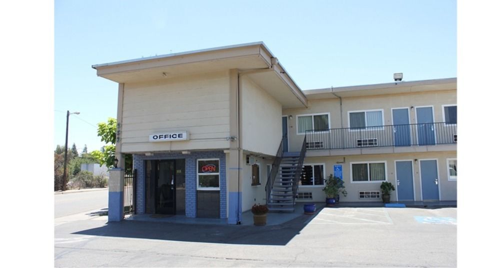 Hotel Parkway